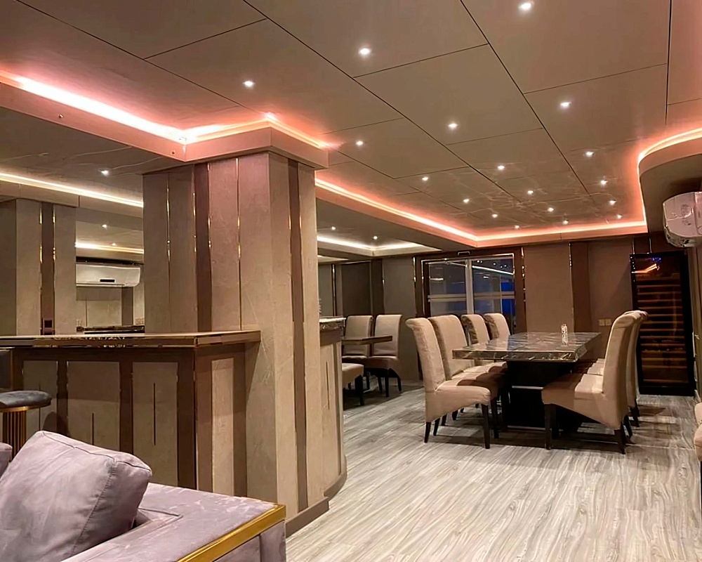 Аренда моторной яхты Custom Built 108 Ark Noble на Мальдивах